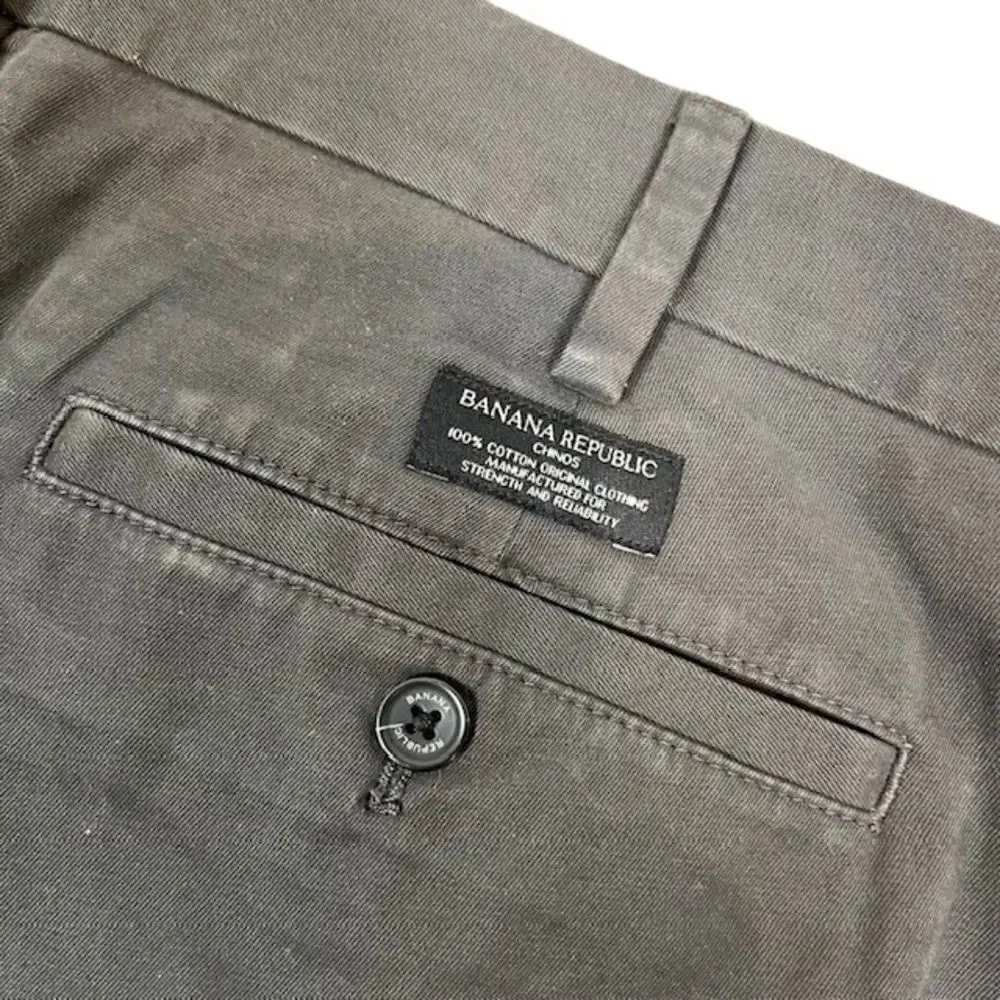 Banana Republic Emerson Chino Men's Flat Front Pants Gray Size 38x32‎